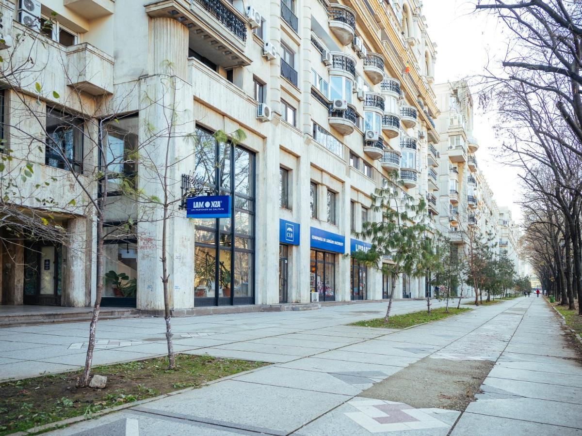 Central Modern Design Apartment Bukarest Exteriör bild